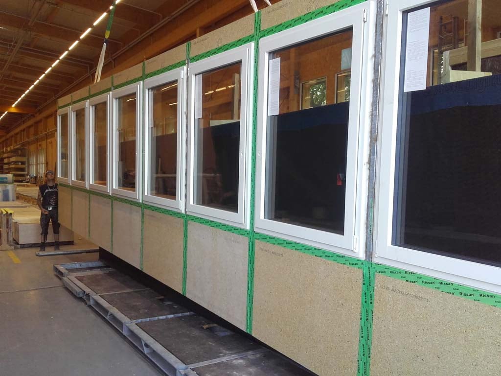 Mobatime_Renovation_Holzelement_Fenster